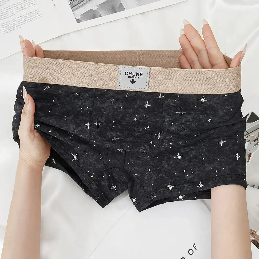 

Comfortable Breathable Cotton Underwear Faionable Personalized Men's Boxer orts Spor Mid-Waist Flat Angle Pants