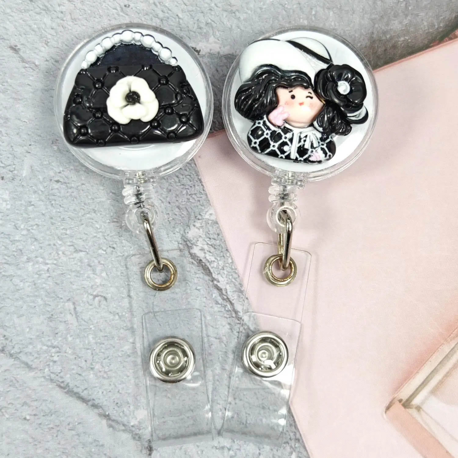 Luxury Style Cartoon Nurse Badge Clip Retractable Reel Lanyard Card Holder for Students Doctors & Factory Staff