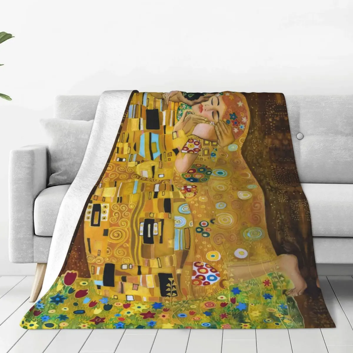 

Gustav Klimt The Kiss Knitted Blanket Flannel Abstract Freyas Art Lightweight Thin Throw Blankets for Car Sofa Couch Bed Rug