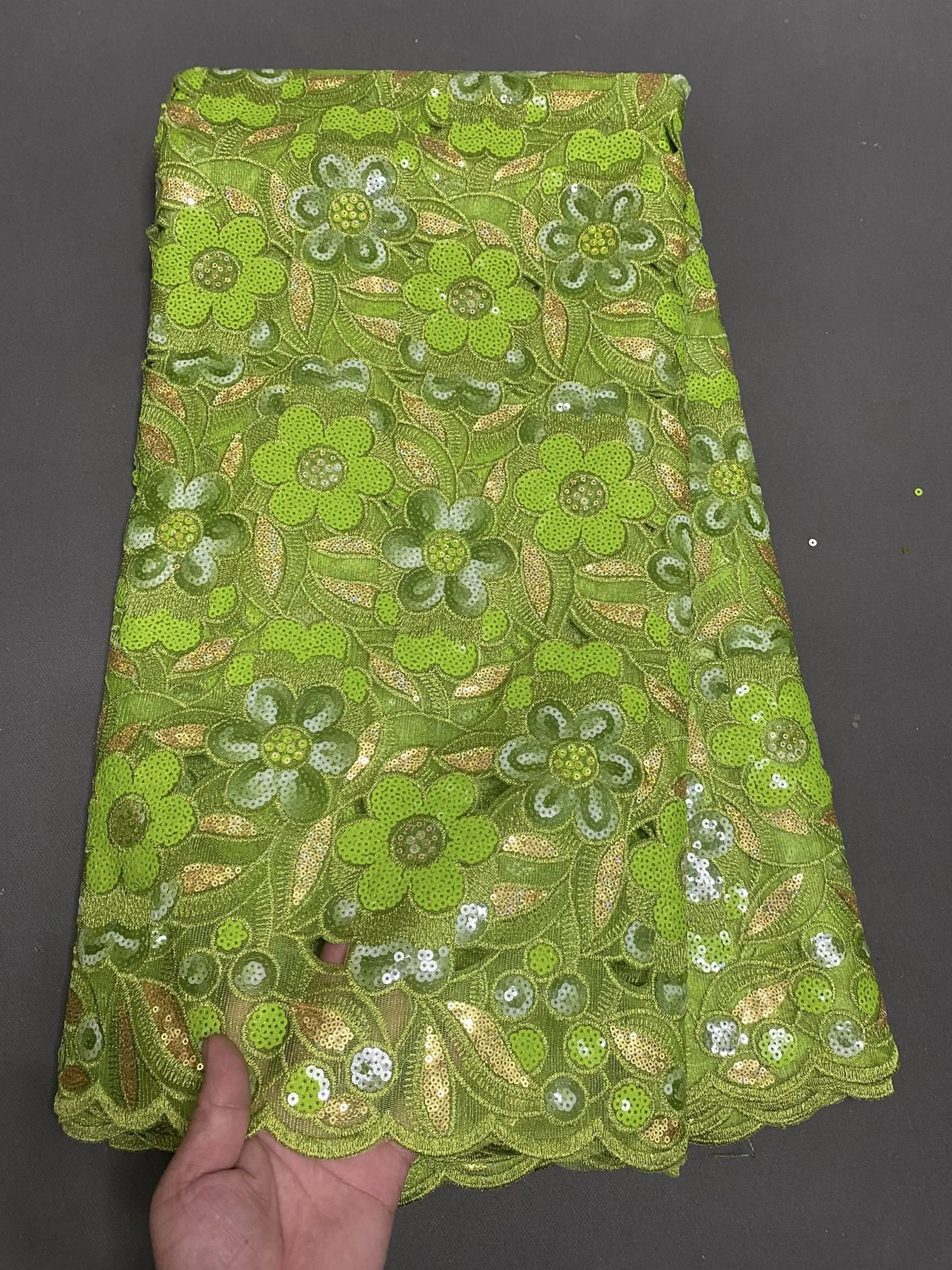 

Luxury African Nigerian 2025 High-Quality Sequins Embroidery Tulle Lace Fabric Sewing Beads Stone For Prom Dresses 5 Yards