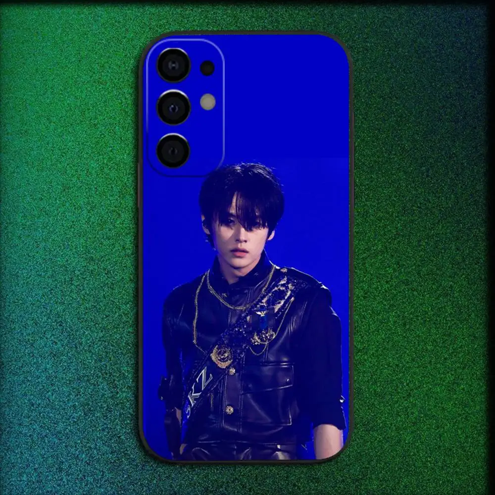 Singer L-Lee Know Phone Case For Samsung S25,S24,S21,S22,S23,S30,Ultra,S20,Plus,Fe,Lite,5G Black Cover