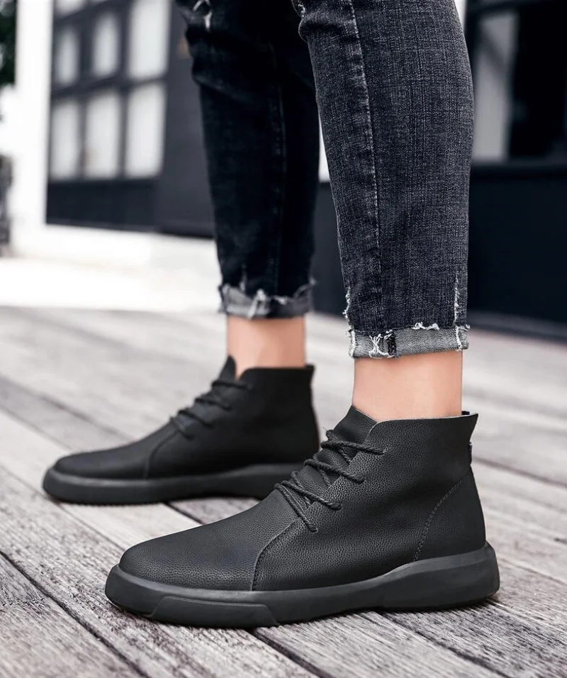 

2025 Высококачественные мужские ботинки из натуральной кожи, удобные кроссовки, модная мужская обувь, кожаная универсальная обувь для скейтборда