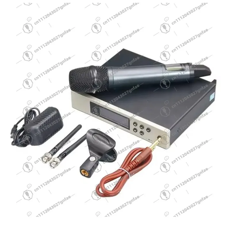 Professional Dynamic XLR Connector Handheld Microphone Wireless Stage Performance Kareoke Conference FM Studio Noise