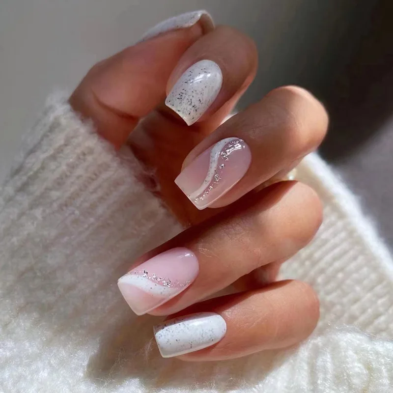 24 pçs/set simples branco dicas de unhas falsas com pó brilhante design curto quadrado cabeça imprensa em unhas falsas wearable acabado manicure