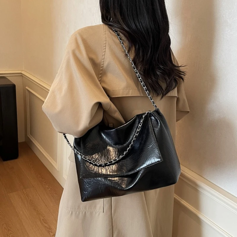 1pcs Vintage Distressed PU Chain Crossbody Bag Soft Leather Large Multi Pocket Casual Women Shoulder Bag
