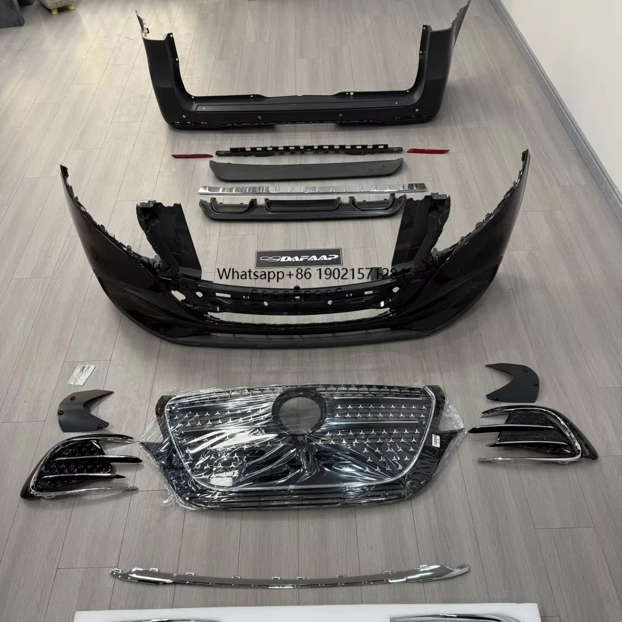 

2016-2019 V Class Body Kit Upgrade AMG Grille and Front Rear Bumper for Vito W447 W448 New Condition Plastic Material