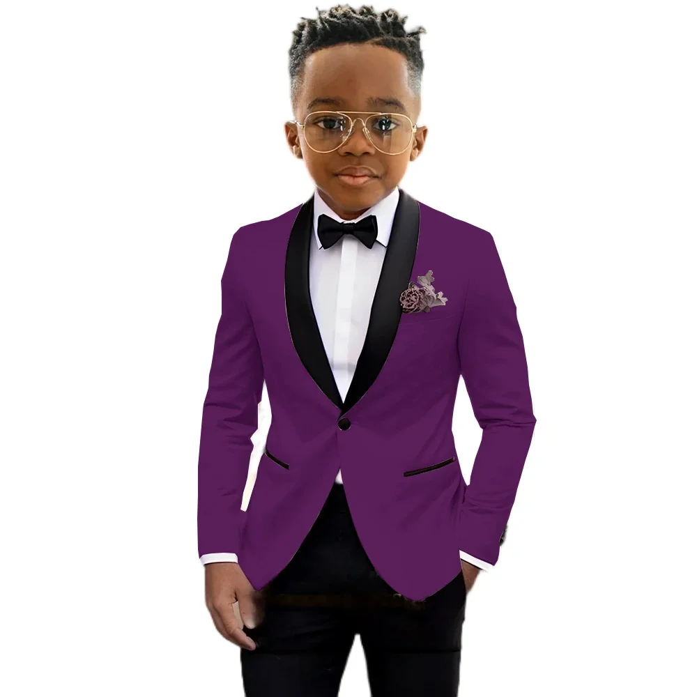 بدلة سهرة بيضاء أنيقة للأولاد مع طية صدر شال أسود لحفلات الزفاف وحفلات أعياد الميلاد طقم بدلة للأولاد أداء البيانو طقم بدلة للأولاد