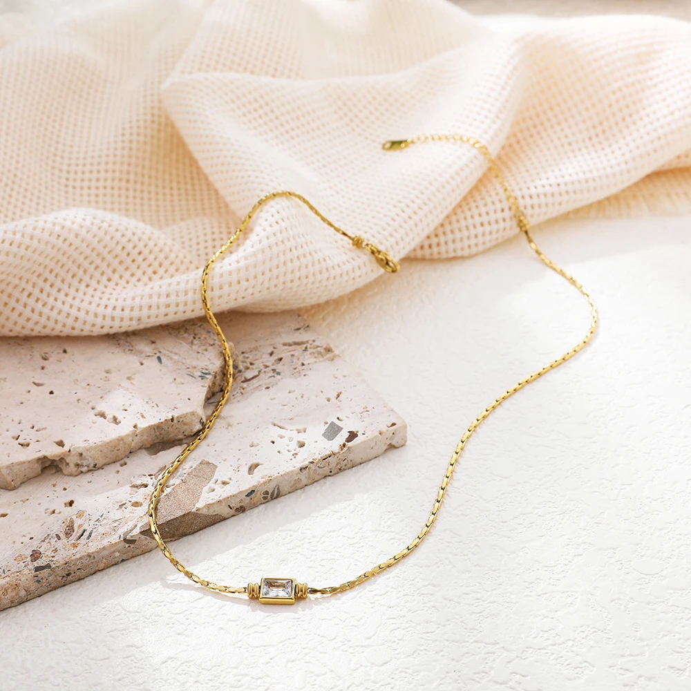 18K Gold Plated Sparkling Crystal Zircon Necklace Metal Thin Snake Chain Sexy Clavicle Choker Wedding Jewelry Women Accessories