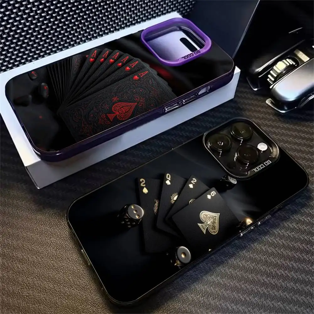 capa-de-celular-dark-cool-poker-para-iphone-17-16-15-14-12-13-11-plus-pro-max-xs-com-efeito-gradiente-prateado