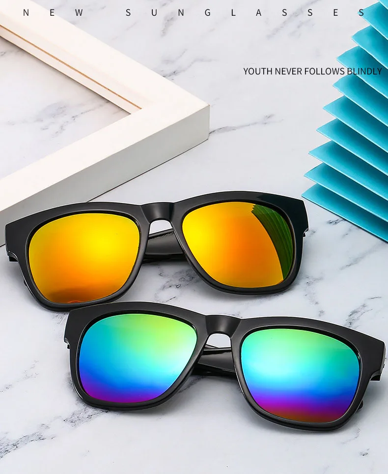 Gafas de sol coloridas con protección UV400 para hombre y mujer, lentes de sol de moda para exteriores, decoración de ocio