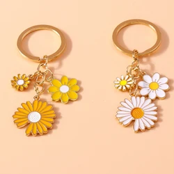 Cute Enamel Daisy Keychain Flower Keyring Pendants for Car Key Holder Women Girls Handbag Accessories Handmade Jewelry Gift