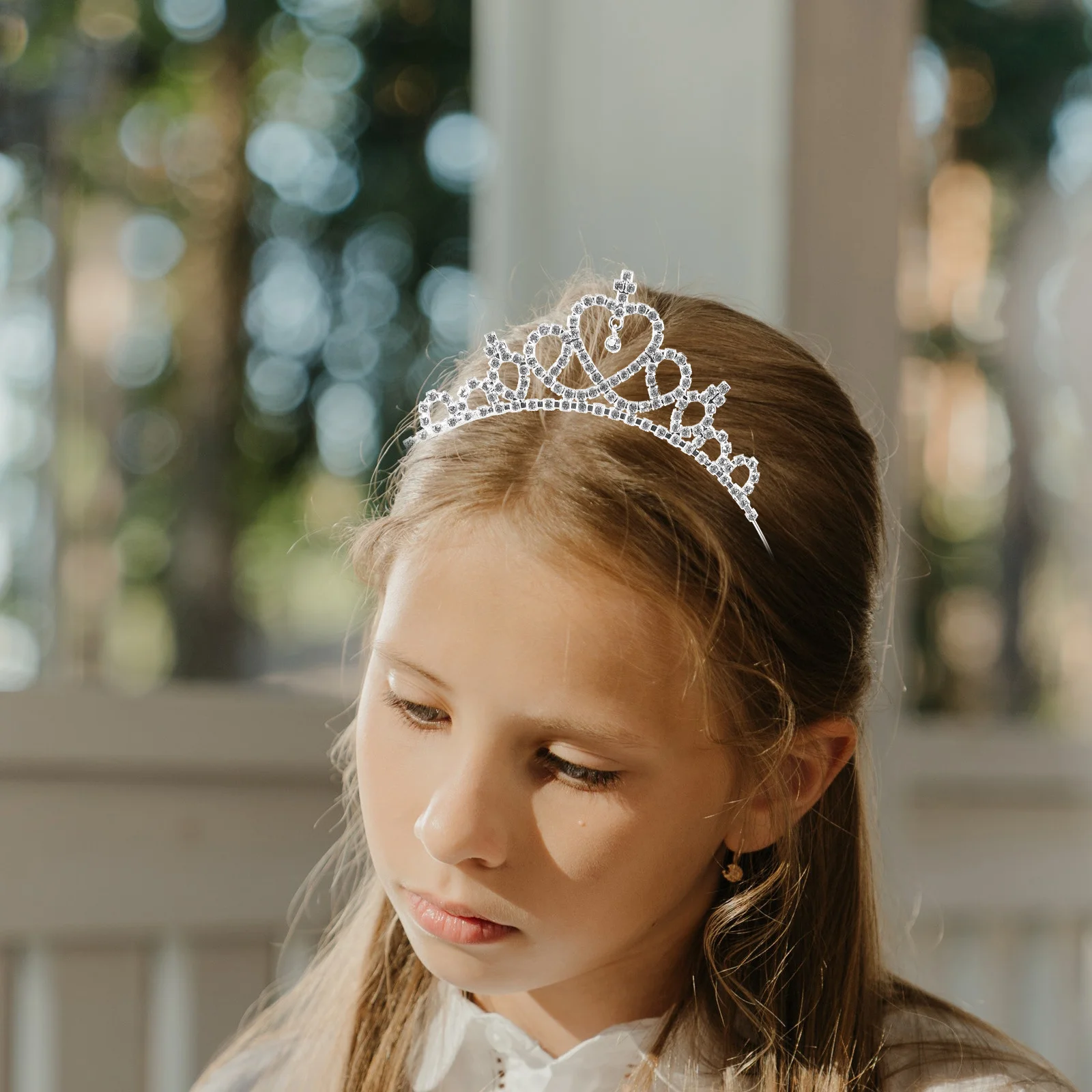 

Повязка на голову с короной в форме сердца, тиара, серебряные хрустальные стразы для подружки невесты, цветочная девушка, свадебная вечеринка, повязка на голову с короной Тинкского