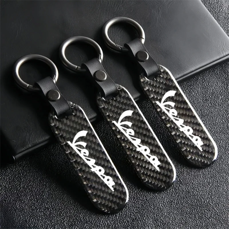 For Vespa Piaggio BYQ CITY PART ZIP50 FLY Medley 150 MP3 500 300 Accessories Motorcycle Key chain Carbon Fiber Keychain