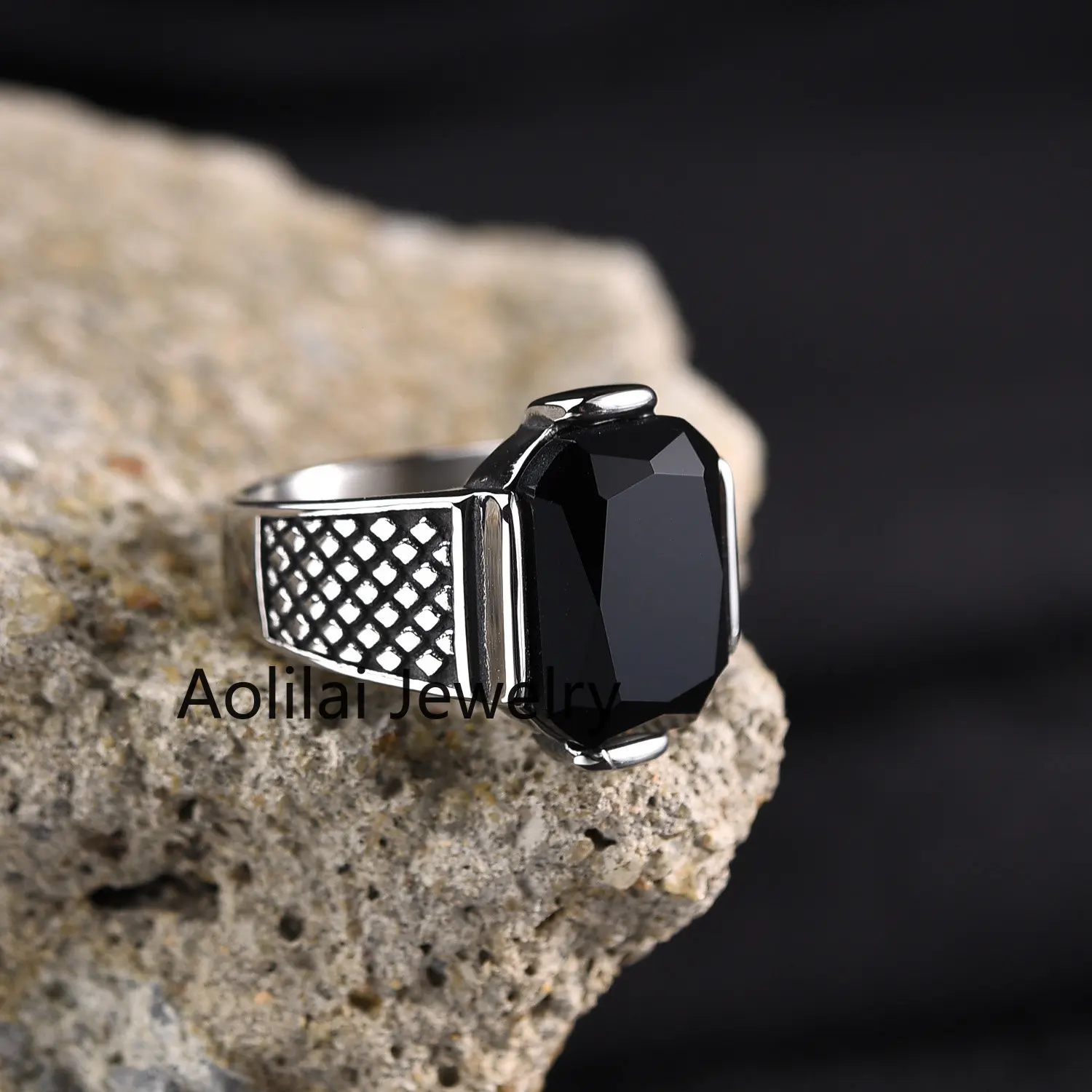 Men's High Quality Stainless Steel Onyx Gemstone Ring