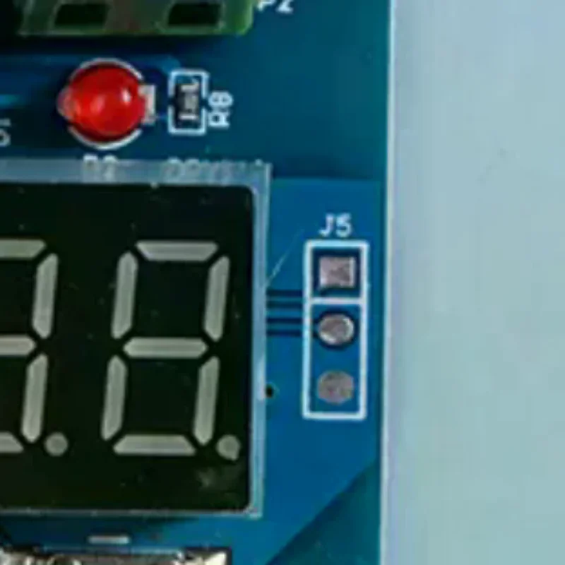 XH-M609 DC 12V-36V Charger Module Voltage OverDischarge Battery Protection Precise Undervoltage Protection Module Board