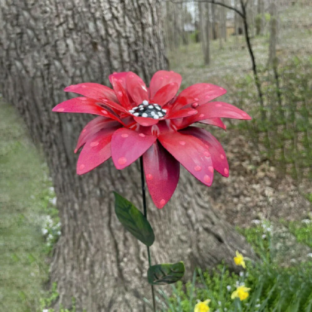 Metal Daylily Flower Garden Stake Floral Decor,Outdoor Decor Stake Yard Art Decor,Garden Plant Flower Stick Patio Decor