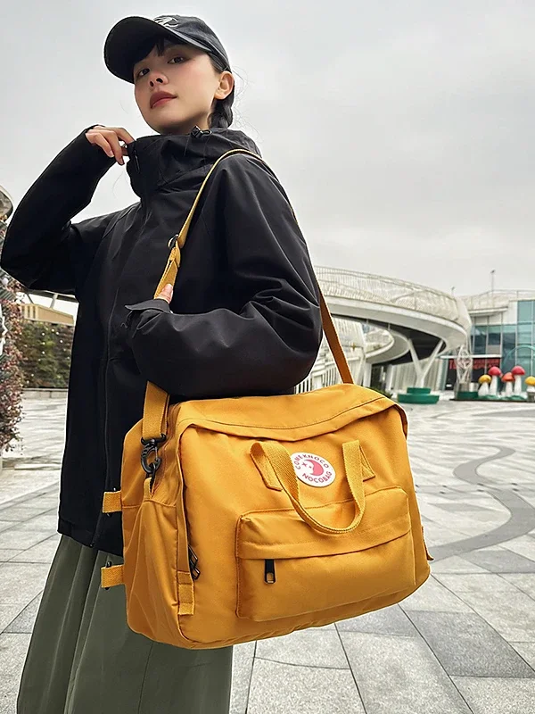 

New Outdoor Canvas Large Capaci Leisure Bapa Ex 5 Inch Laptop Bag Korean Sle Student Bookbag Women's Oulder Bag