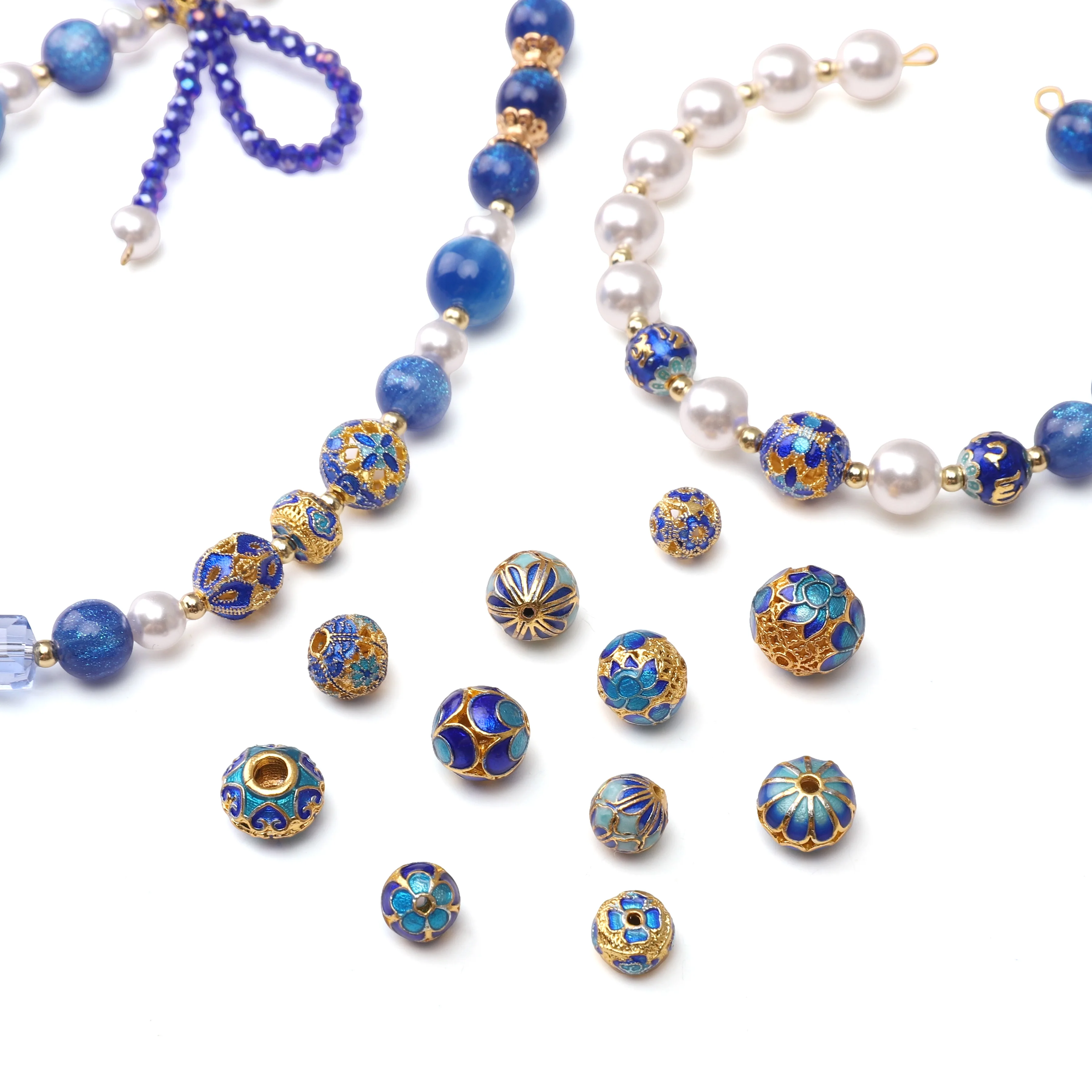 

1pcs Cloisonne packed Color Enamel Color-fired Blue Lotus Hollowed-out Fancy Bead Partition DIY Handmade Beaded Accessories