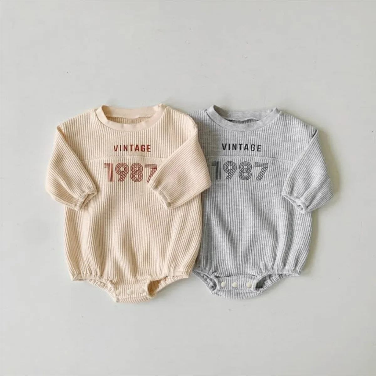 

2025 Autumn New Baby Long Sleeve Letter Bodysuit Newborn Toddler Boy Girl Cotton Jumpsuit Infant Casual Waffle Clothes