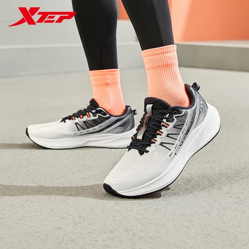 Xtep Tancheng Lite Winter Running Shoes For Men  Winter Non-Slip Sports Shoes Wear-Resistant Fashion Sneakers 976419110036