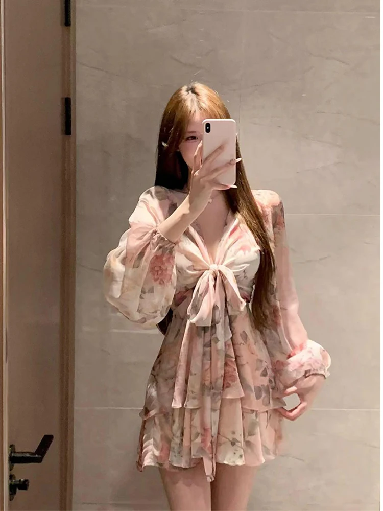 

Summer plus Size Floral Print V-Neck A-Line Short Dress Women's Beach Waist-Cinching Wrap Dress Korean Style Casual Dress
