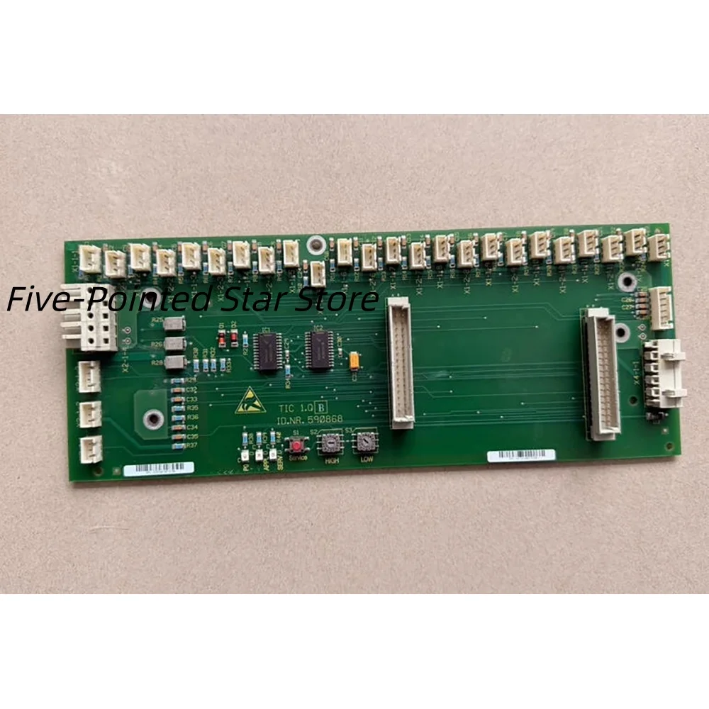 Elevator car communication board 590868