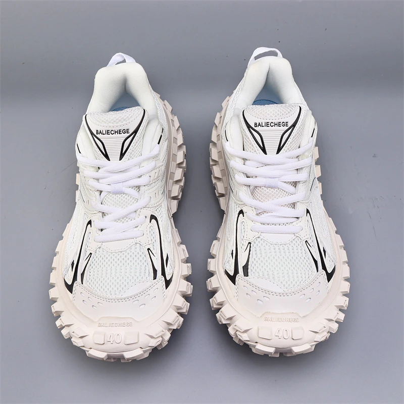 

2024 Summer New Shock Absorbing Casual Sports Shoes Off Road Running Men's and Women's Shoes Fashion Trend Golf Shoes