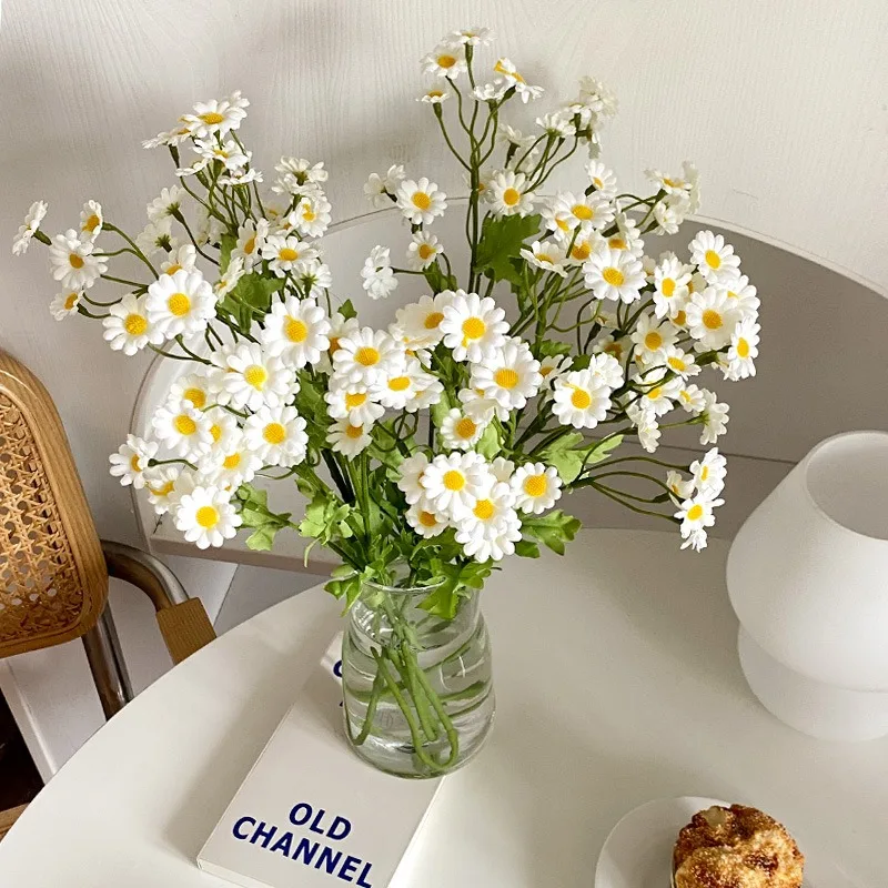 

1Pcs Daisy Artificial Flowers Bouquet 50CM 30 Heads Fake Flower for Home Decor Garden Wedding Decoration Bride Garland Accessory