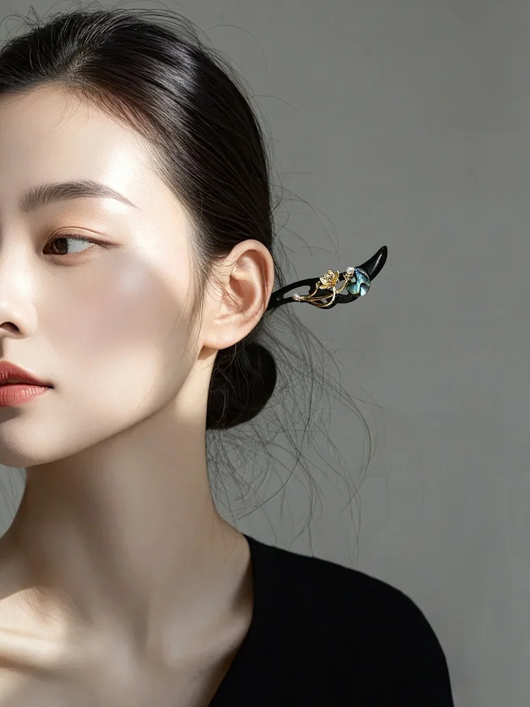 新しい中国風黒檀木製ヘアピン女性の古代ファッション鳳凰復活国民風ヘアピン-2026-新デザインヘアアクセサリー