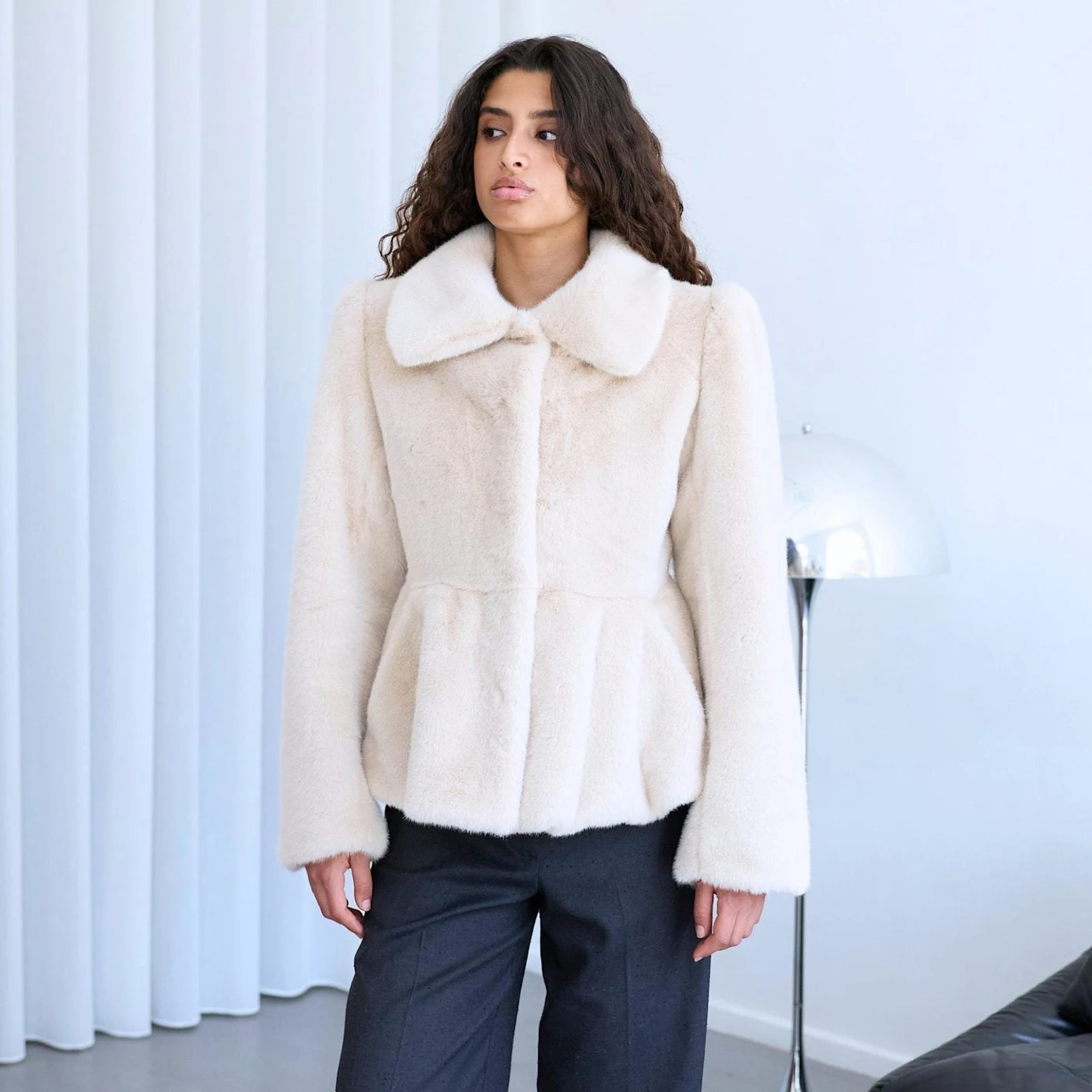 RU Women Faux Mink Fur Short Coat Peter Pan Collar Hidden Button Slim Fit Warm Autumn Winter Elegant Ladies Fluffy Jacket