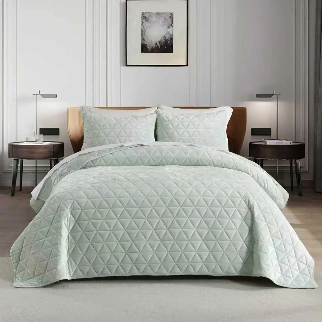 

King Size Velvet Comforter Set Light Green Luxury Bedding Soft Plush Lightweight for All Seasons with 2 Pillow Shams
