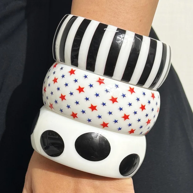 Black White Polka Dot Stripe Red Blue Star Print Resin Bracelet Harajuku Y2K Stackable High‑Gloss Wrist Decor Women Jewelry