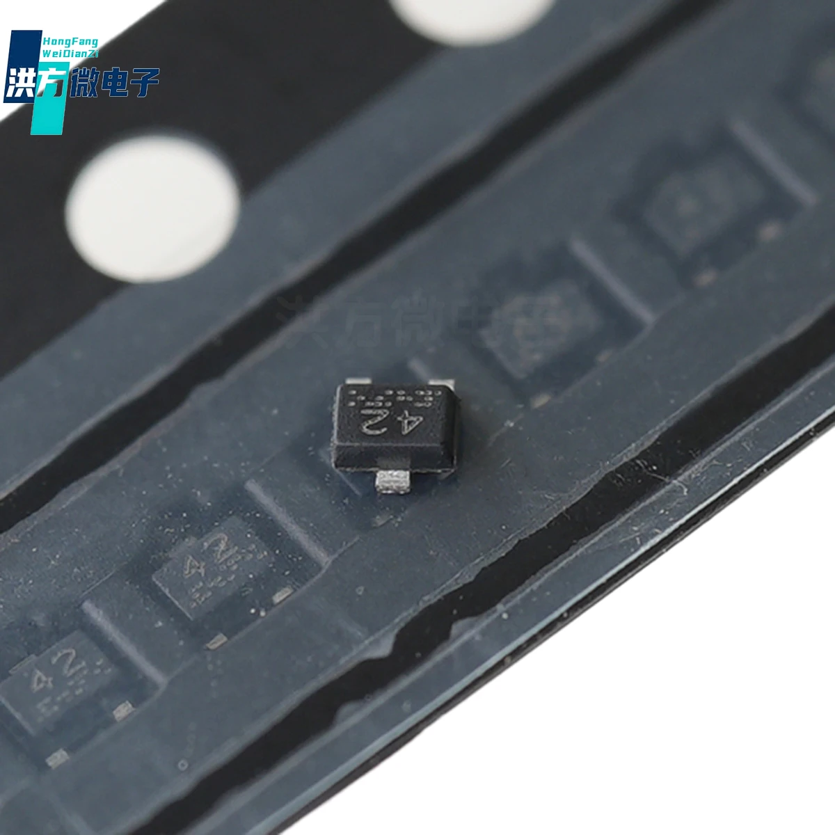 مقاوم متحيز للمحول الرقمي الأصلي ، مدمج ، من من من من من من ، من 50 فولت ، 100 مللا ، 1 NPN تحيز مسبق ، VMT3 SOT-، DTC043ZMT2L ، علامات: 42 ، 10-