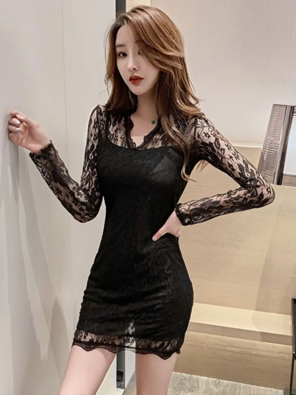 Spring Hot Sexy Night Club Lace ort Skirt Tight Fit Bodycon Base Layer Wrap around Dr Korean Sle V Ne Long Sve