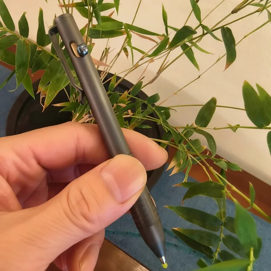 For Titanium Alloy Bolt-Action Tactical Pen, EDC Writing Tool with Self-Defense & Glass Breaker, CNC Machined TC4, DLC Coating