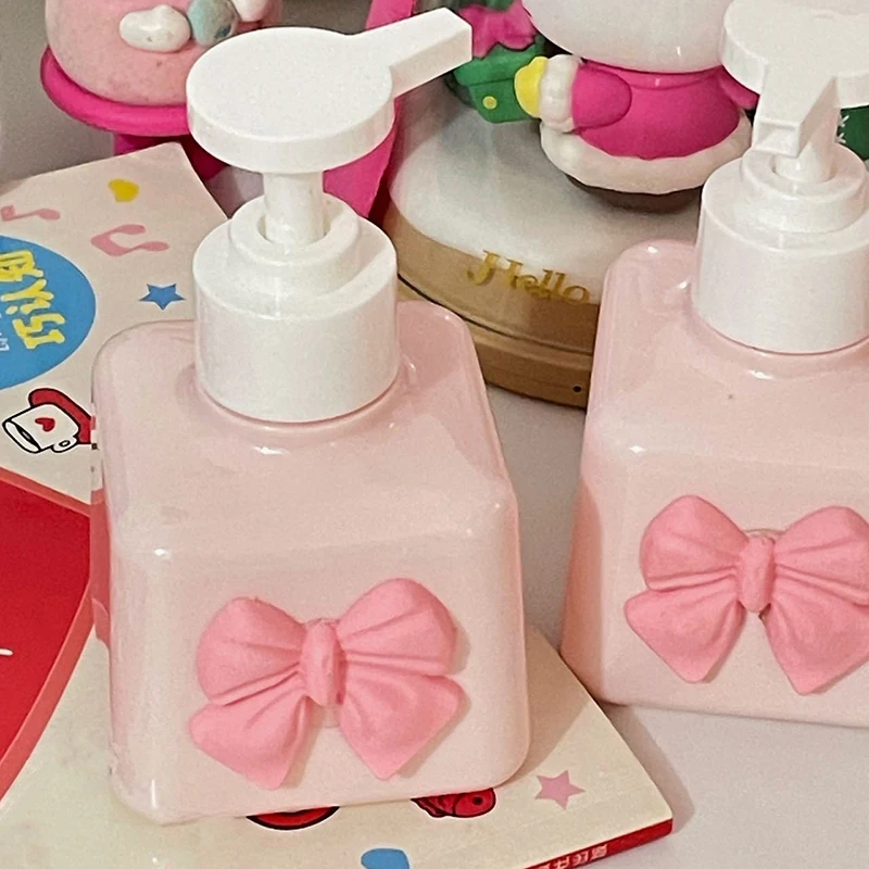200ML Bow Soap Dispenser Refillable Shower Bottle Plastic Press Pump Lotion Bottle For Liquid Hand Sanitizer Shampoo Bathroom