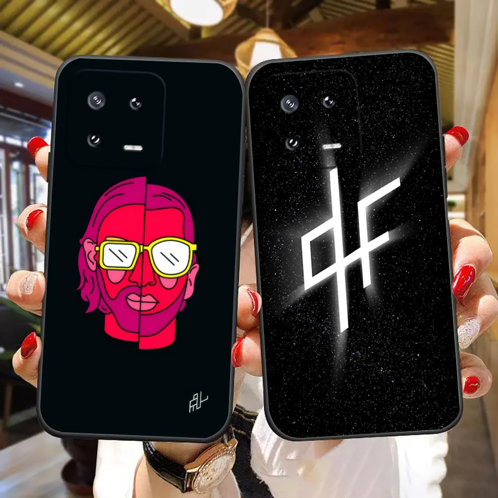 Funda Protectora para Teléfono con Diseño de la Banda de Raperos PNL QLF para Xiaomi 15 15T 14 14T 13 11 POCO F8 F7 F6 F5 X8 X7 X5 M6 M7 PRO, Carcasa DIY
