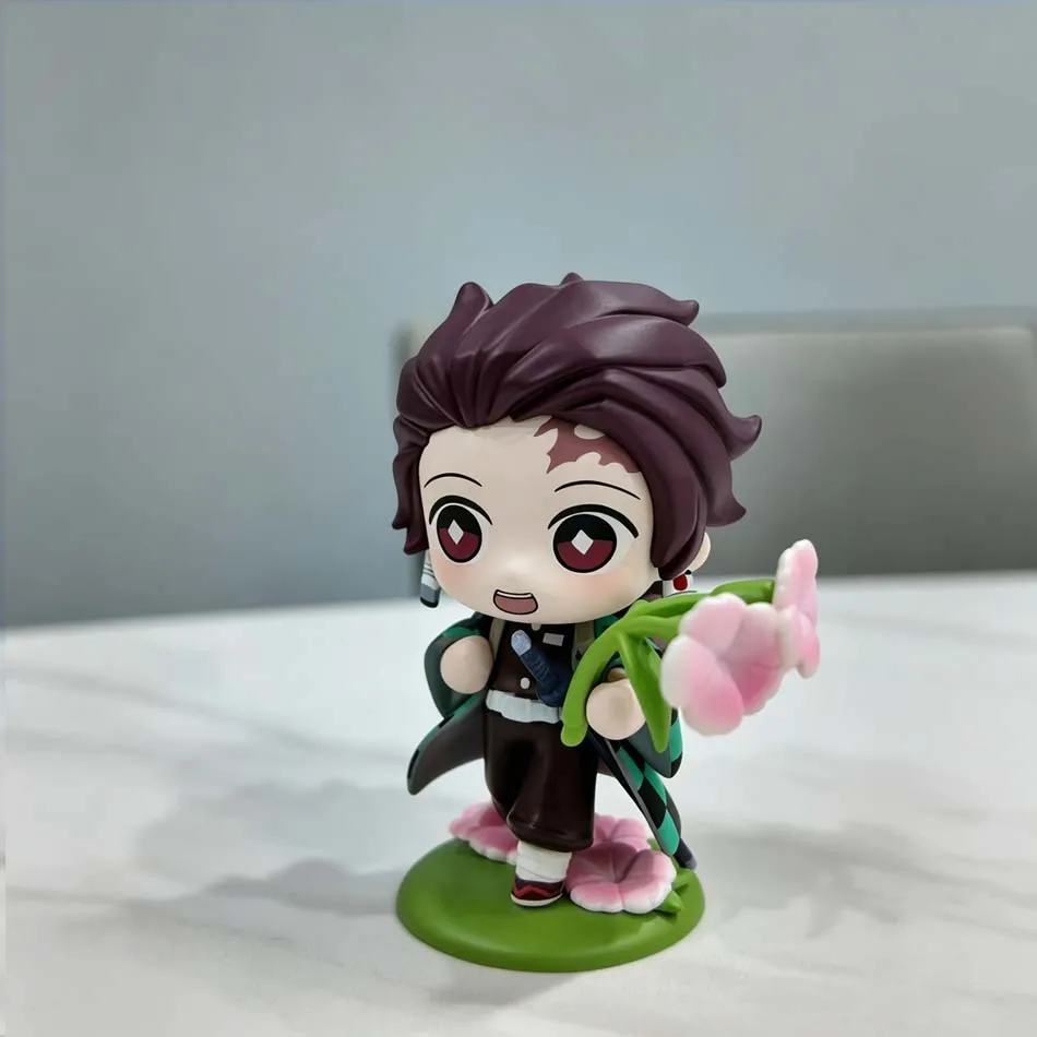 Nova figura de anime Demon Slayer Kamado Nezuko em caixa surpresa, estatueta criativa personalizada, modelo de ornamento, caixa de presente surpresa.