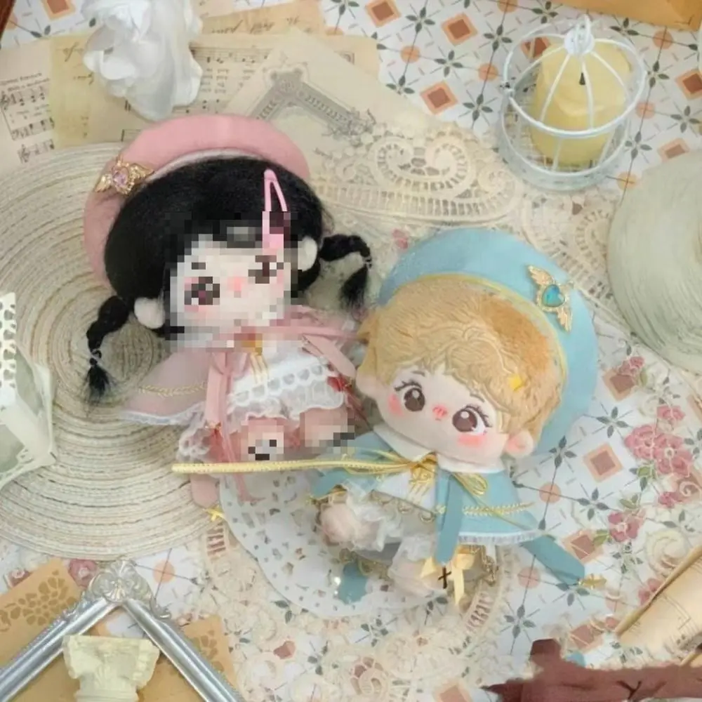 น่ารัก 4 ชิ้น/เซ็ต 10 ซม.ตุ๊กตาเสื้อผ้าที่ละเอียดอ่อนสวยหมวก Cape Dress up DIY ชุดตุ๊กตาของเล่นเด็ก