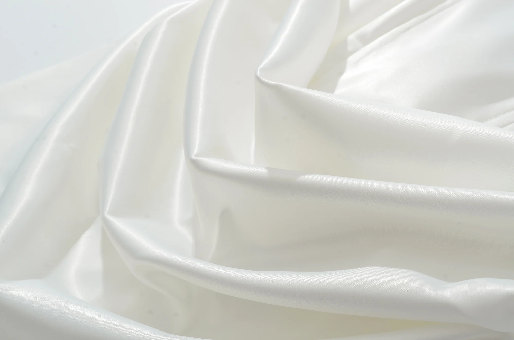 Nouveau Sexy désossage taille mince robe en Satin femmes taille basse ourlet froncé croix laçage dos de pansement Mini robes à bretelles Femme robes