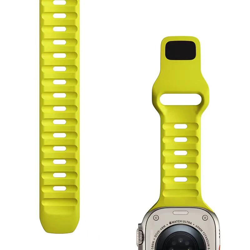 Strap For Apple Watch Band 49mm 44mm 45mm 41mm 40mm 42mm 38mm Soft Silicone sport Bracelet iwatch Serise Ultra 9 8 7 SE 6 5 4 3