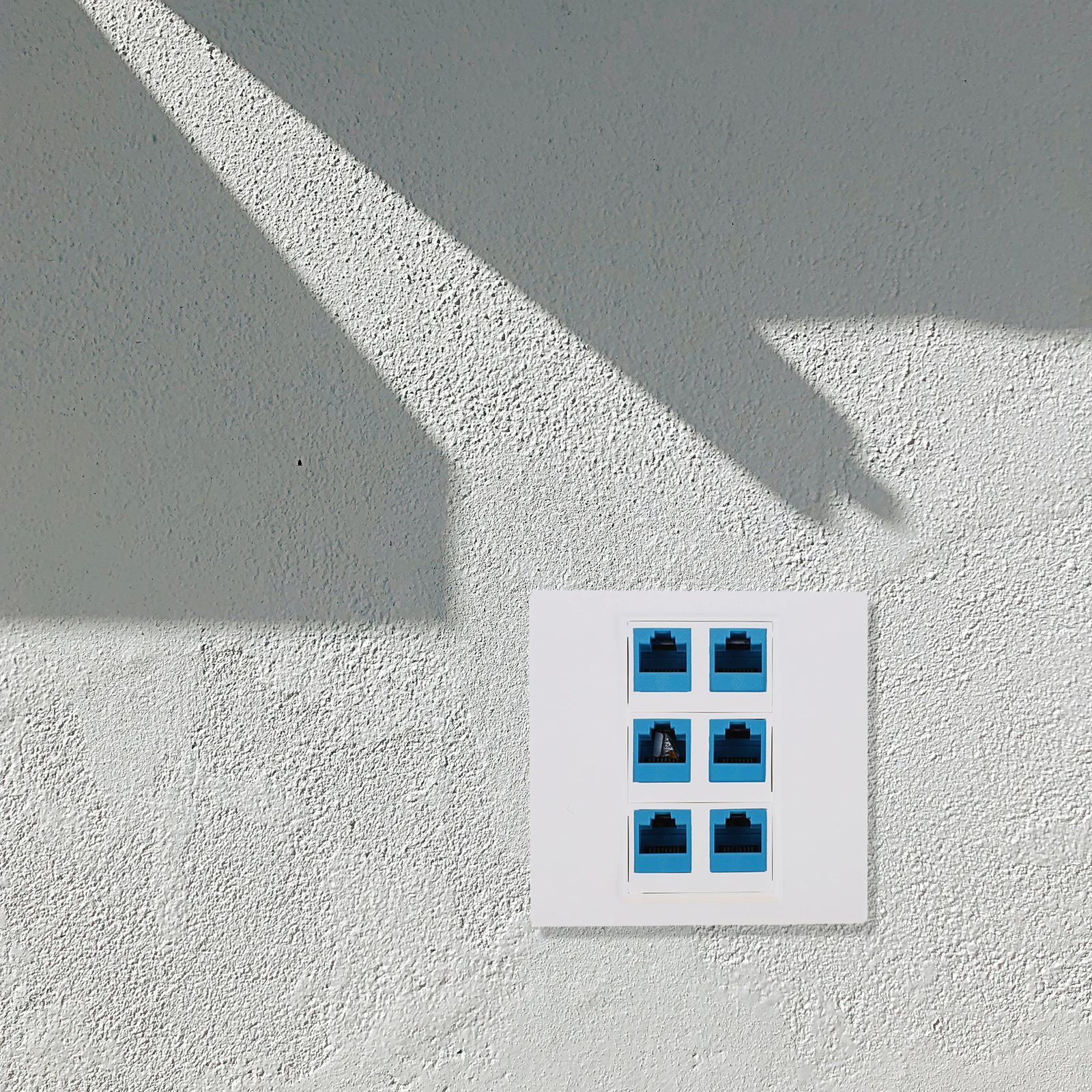 

6-Port Cat6 Ethernet Network Cable Socket White Wall Plate Panel Gold Plated Contacts Snap-In Connector Support Cat5E