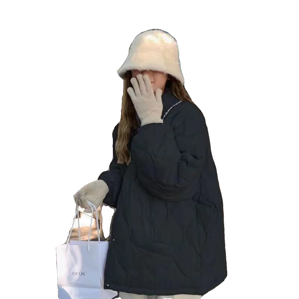 سترة قطنية خفيفة الوزن مبطنة للنساء، ملابس خارجية شتوية صغيرة الحجم، موديل 2025 الجديد العصري بأسلوب الطالبات الكوري