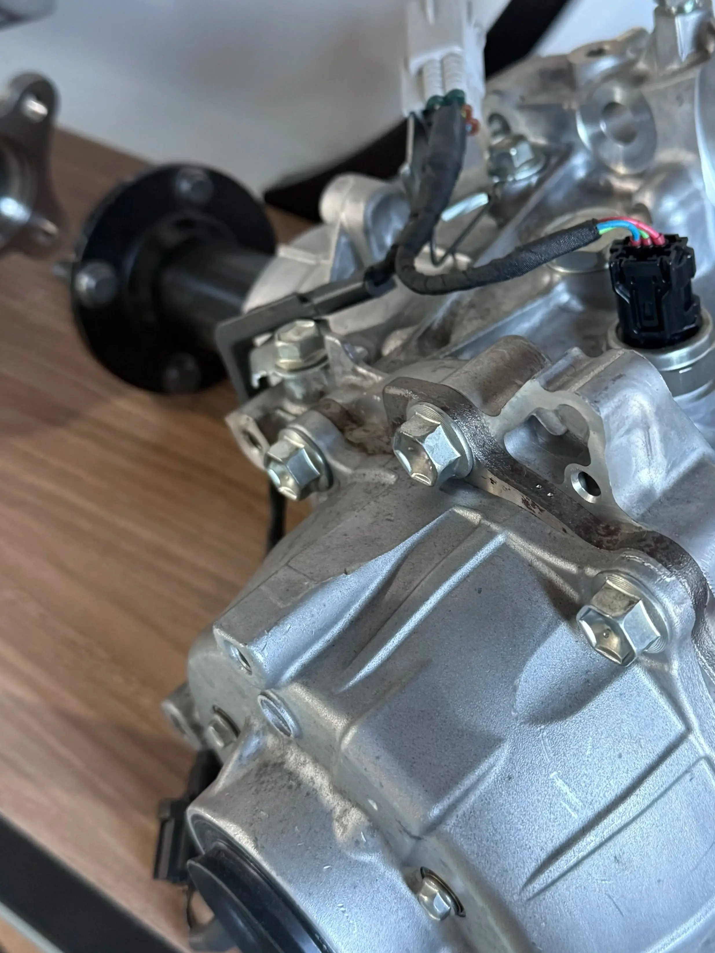 OEM Quality UB80 Transfer Case Assembly for To y o t a) 2.5L A25A-FKS Engine 2017-2025