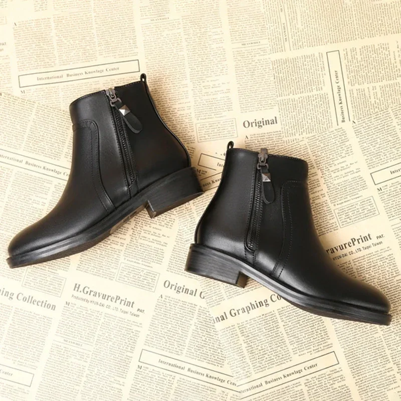 Ankle Boots Women Black Warm Plush Korean Version Side Zipper Cotton Boots Female Flat Luxury Chelsea Boots Short Shoes 2024