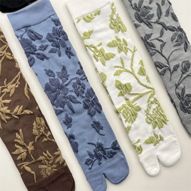 High Quality Elegant Retro Spring Summer Woman Lady Split Toe Cotton Comfortable Soft Plants Flowers Two-Toed Women's Tabi Sox