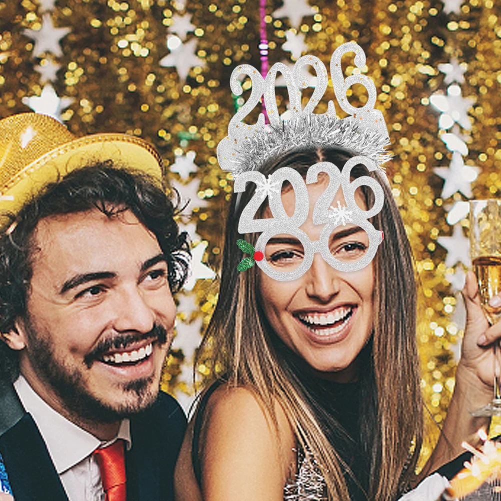 4 Stück Neujahrs-Stirnbänder 2026 Festliches Zahlen-Design Feiertagsparty-Dekoration Haaraccessoire für Heiligabend-Feier Foto