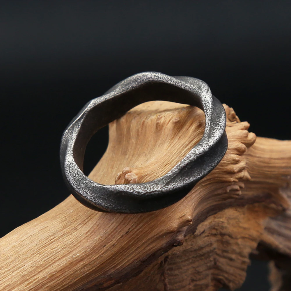Vintage Black Gothic Mobius Rings For Men Women 316L Stainless Steel Fashion Punk Simple Ring Couple Wedding Jewelry Wholesale