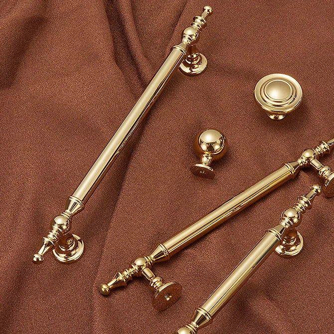 French Bright Gold Handle Brass Wardrobe Drawer Kitchen Cabinet Door Handles Light Luxury Decorative Furniture Handles and Knobs