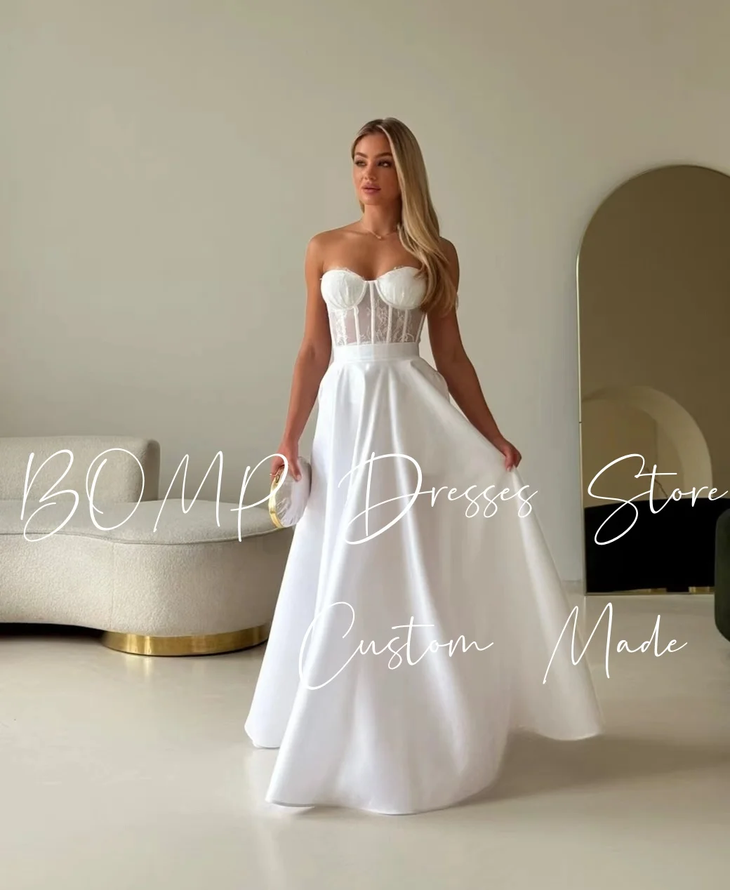 BOMP ชุดแต่งงานที่หรูหรา Strapless Lace Corset A-Line Side Slit ความยาวชั้นชุดราตรีชุดราตรีชุดราตรีที่กําหนดเอง Robe de mariée